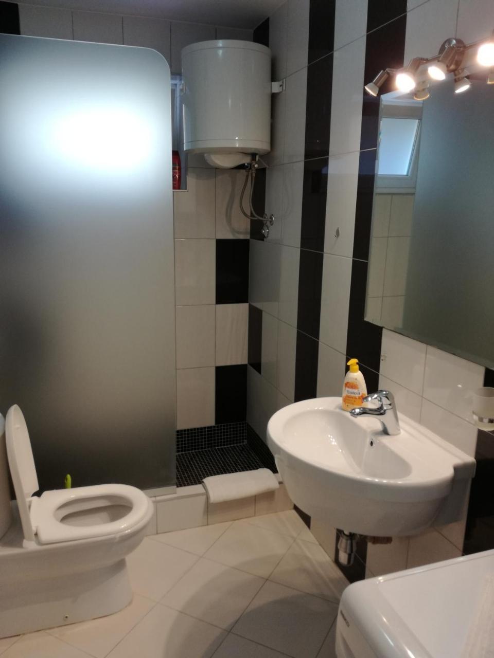 Apartman Ane サラエヴォ エクステリア 写真